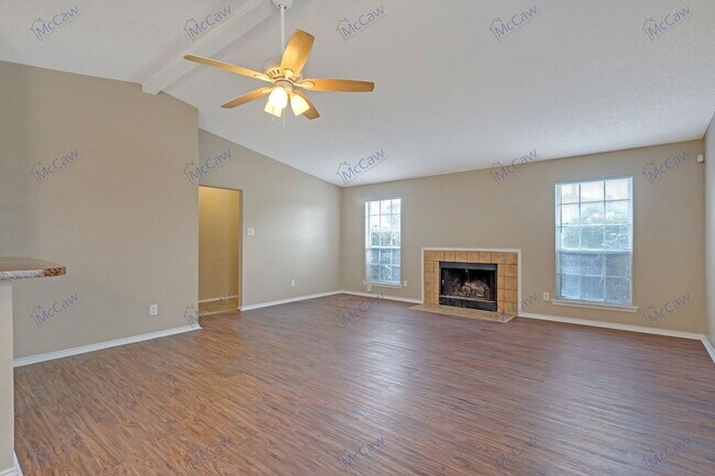 Foto del edificio - 7505 Tiffany Meadows Ln