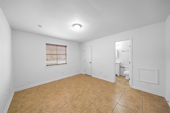 Building Photo - 2828 61st St