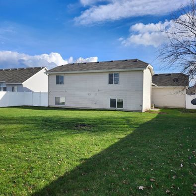 Foto del edificio - 2462 W Timberlake Loop