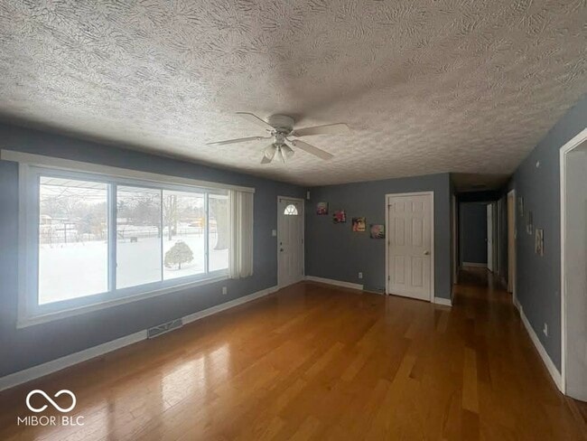 Building Photo - 8250 Union St