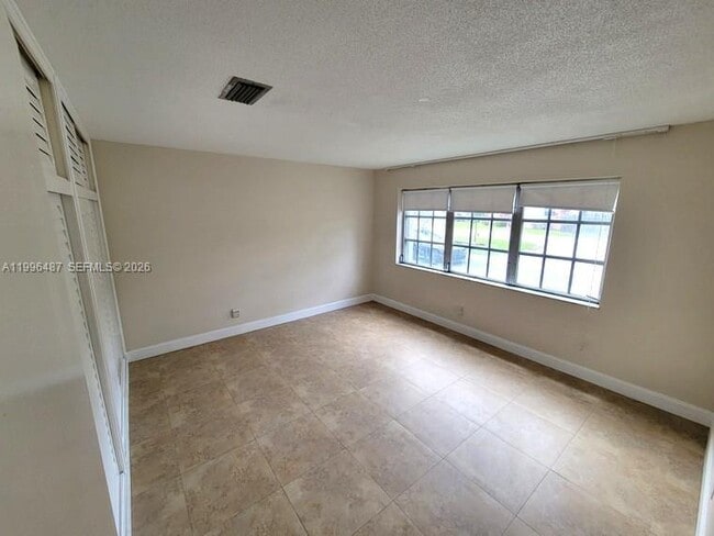 Foto del edificio - 1431 S 14th Ave
