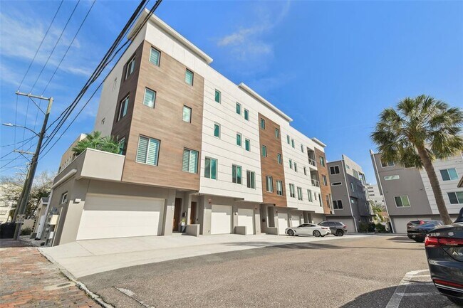 Foto del edificio - 370 6th St S