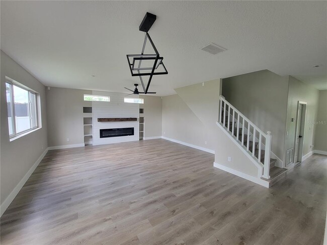 Building Photo - 108 Glen Abbey Ln