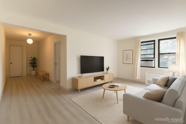 Foto del edificio - 170-06 Crocheron Ave