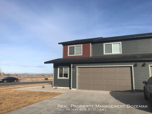 Building Photo - 1523 Butler Creek Unit B