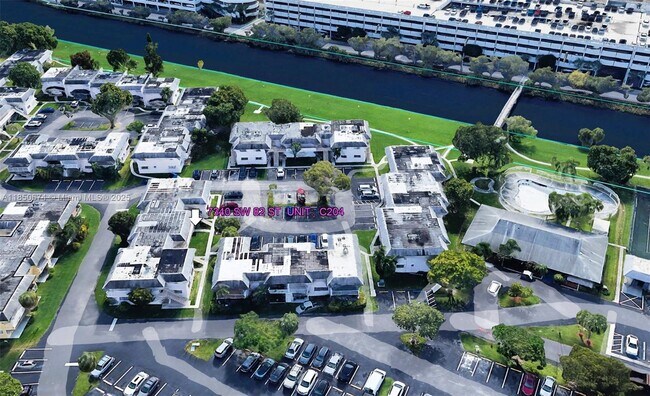 Building Photo - 7340 SW 82nd St