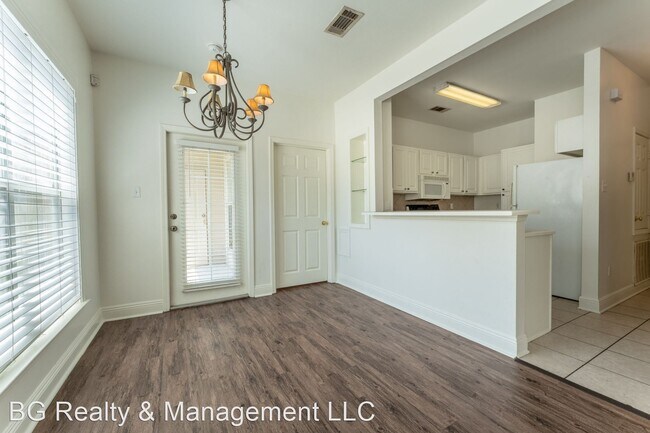 Building Photo - 2 br, 2 bath House - 5159 Etta Drive Apt 5-D