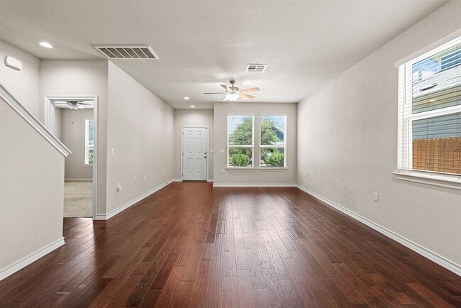 Building Photo - 11708 Coyote Call Way
