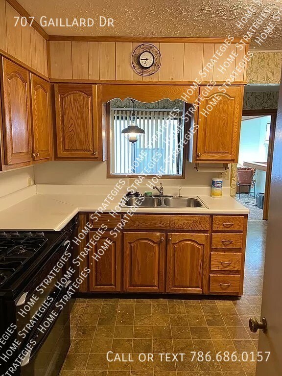 Building Photo - Rent to Own Home with $7,500 Down - NO Ban...