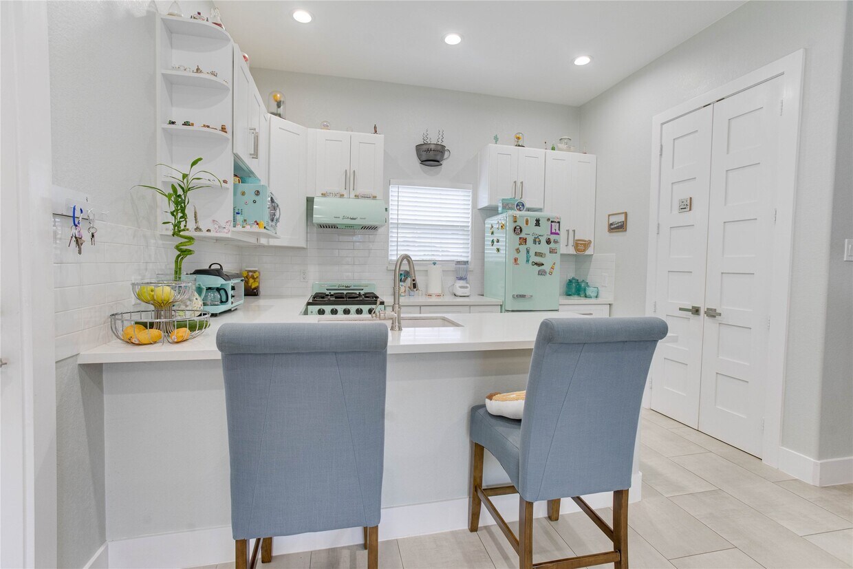 Foto principal - 4821 1st St