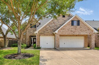 Building Photo - 21223 Pennshore Ln