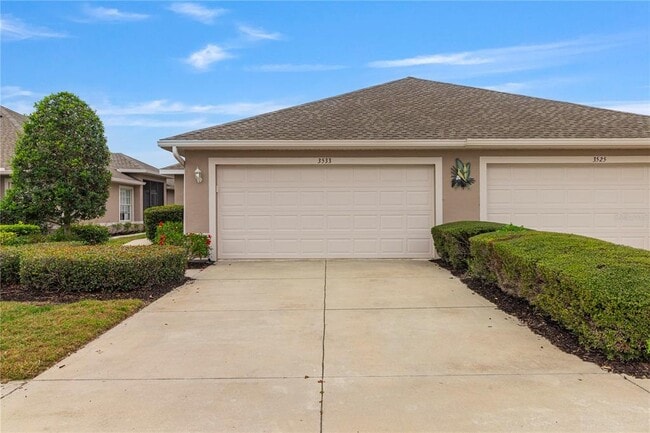 Foto del edificio - 3533 Lakewood Blvd