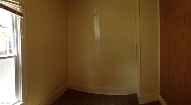 Building Photo - 66 Cutler St SW