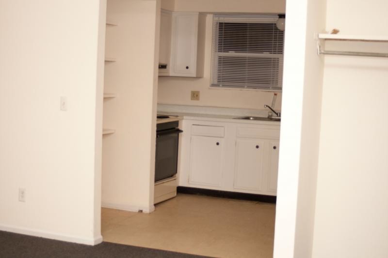 Primary Photo - 429 Hill St