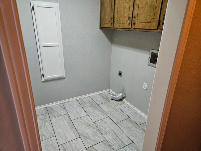 Foto del edificio - 6825 County Rd 527