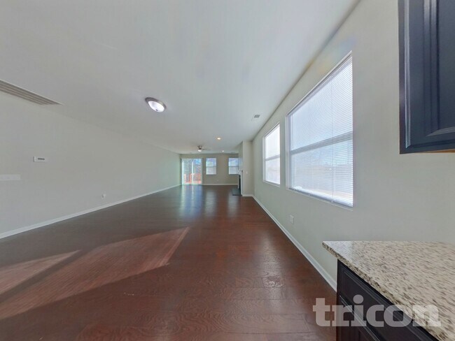 Foto del edificio - 1418 Kings Grove Dr