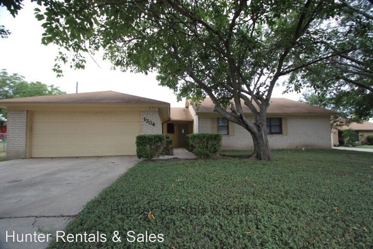 Primary Photo - 3 br, 2 bath House - 1704 Joy Dr