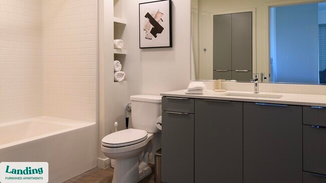 Building Photo - 9235 W Russell Rd