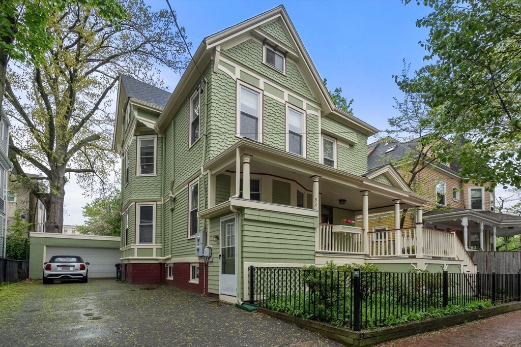 Foto principal - 53 Trowbridge St