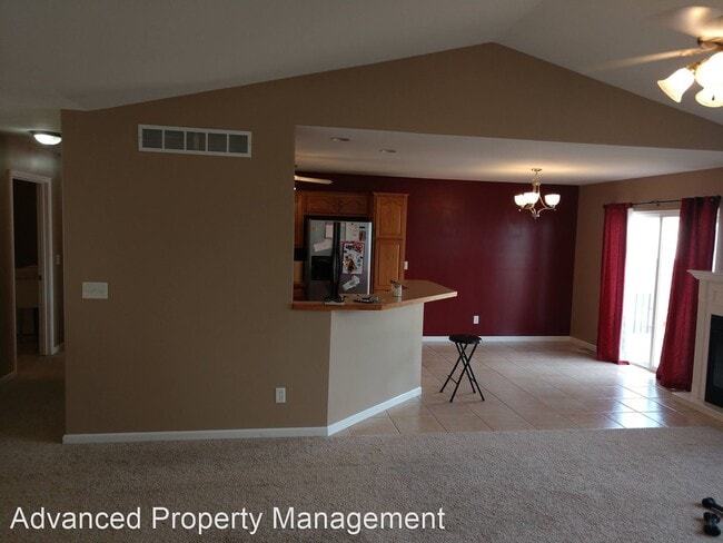 Building Photo - 3 br, 2 bath House - 525 Harland Dr