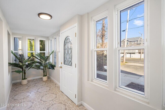 Foto del edificio - 203 Shore Dr