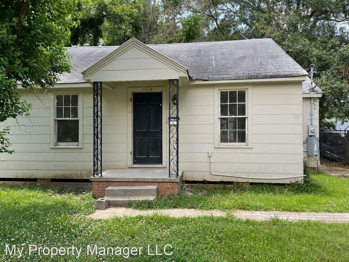 Foto principal - 2 br, 1 bath House - 4434 Olga St.