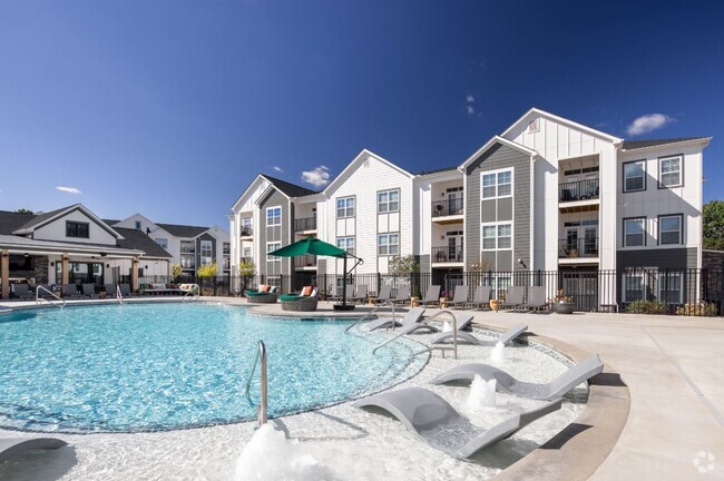 Salt Water Swimming Pool - 198 Milltown Apartments