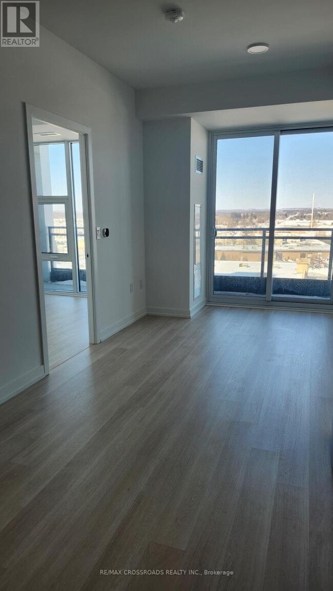 Photo du bâtiment - 9750 Markham Rd