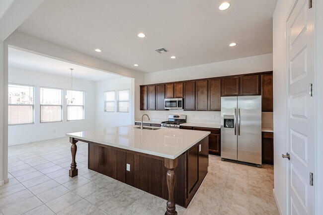 Foto del edificio - 7677 W Smoketree Dr
