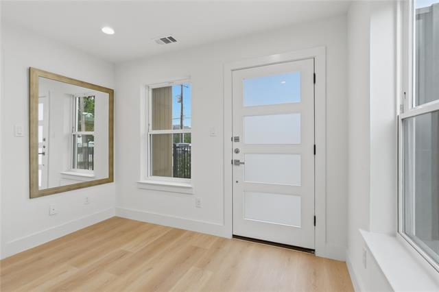 Foto del edificio - 4315 San Jacinto St