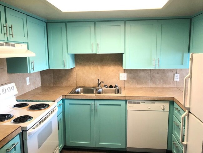 Foto del edificio - 7302 Duval St