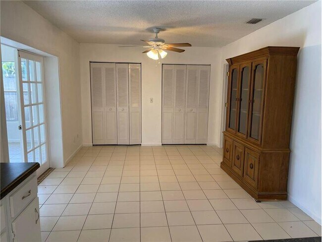 Foto del edificio - 1197 SW Heather St