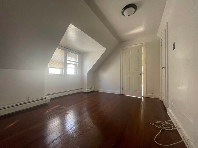 Foto del edificio - 128 W 31st St
