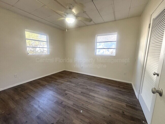 Foto del edificio - 842 Lake Ave