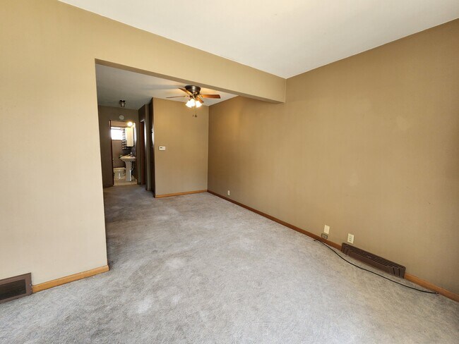 Foto del edificio - 506 Kimball Ave