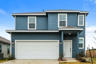 Building Photo - 411 Drake Ln