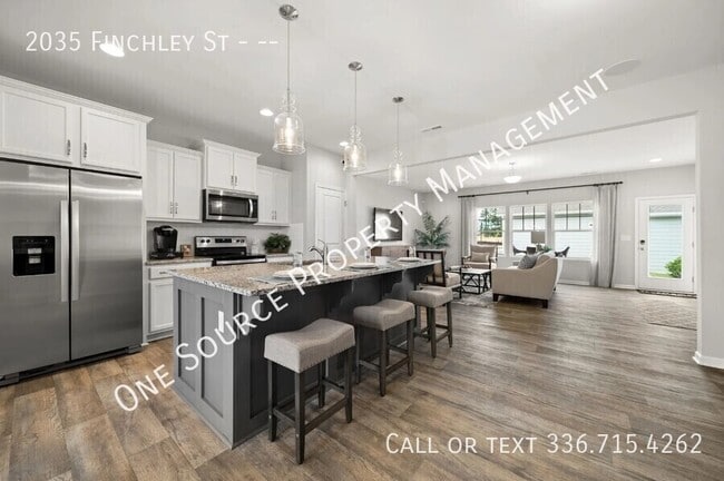Building Photo - 2035 Finchley St