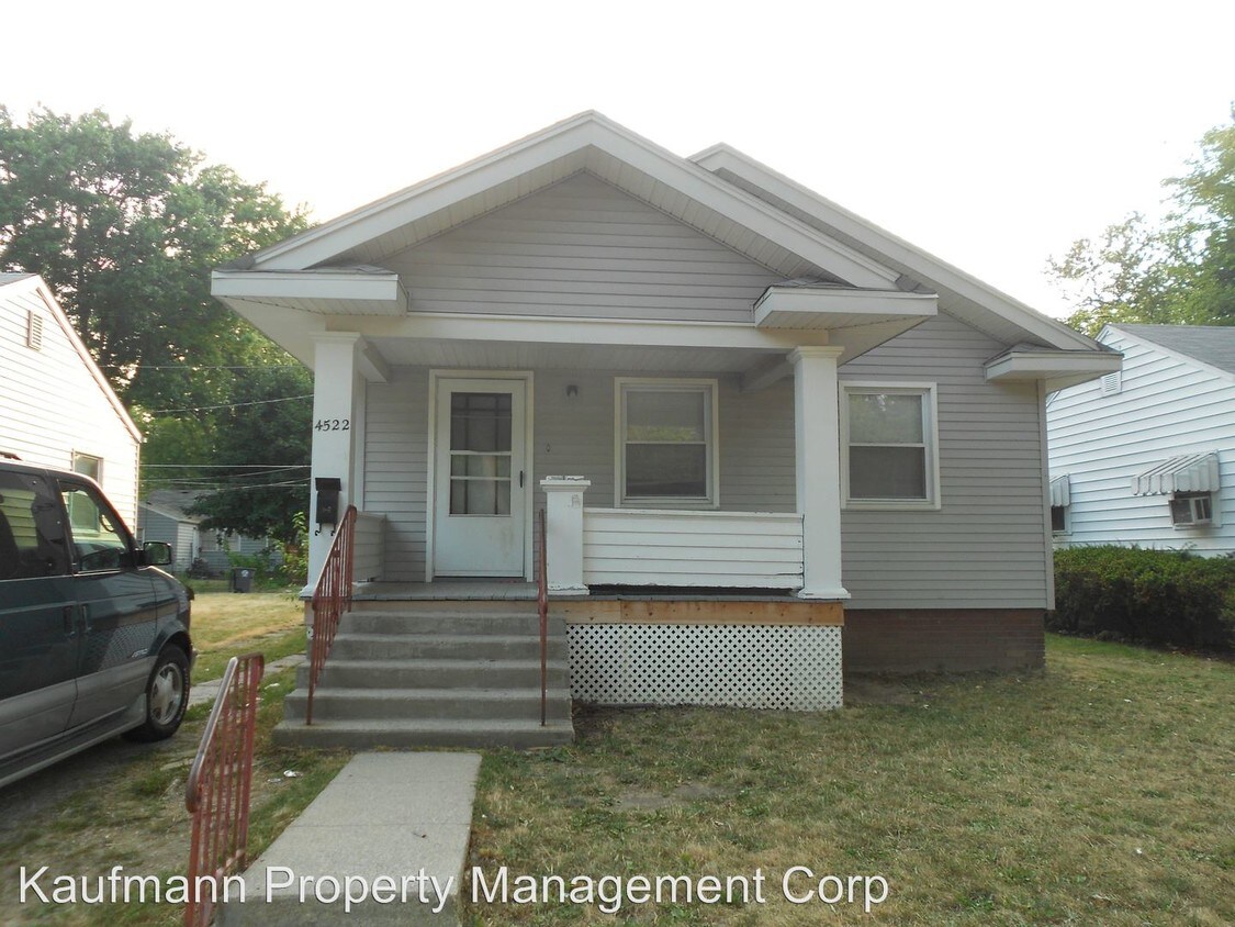 Primary Photo - 2 br, 1 bath House - 4522 Spatz Ave.