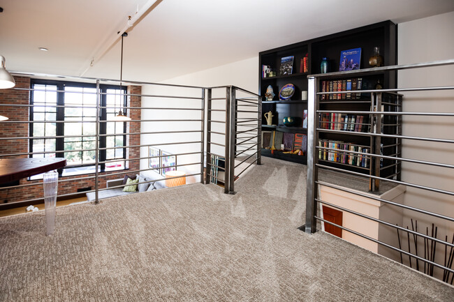 Library - 201 Galer St
