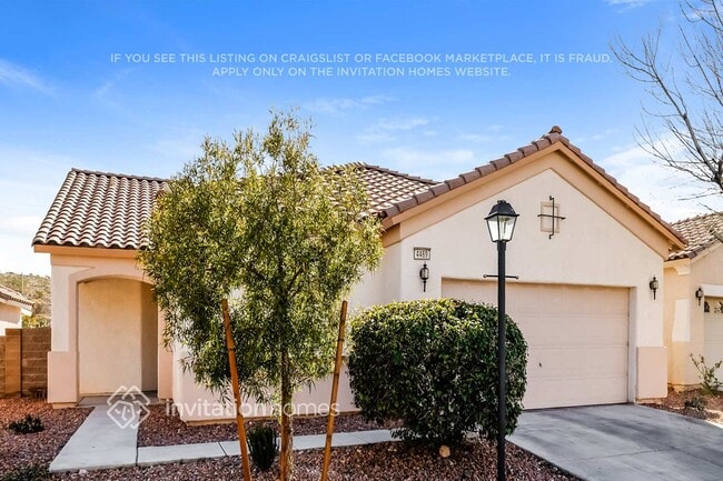 Building Photo - 4469 El Presidio Dr