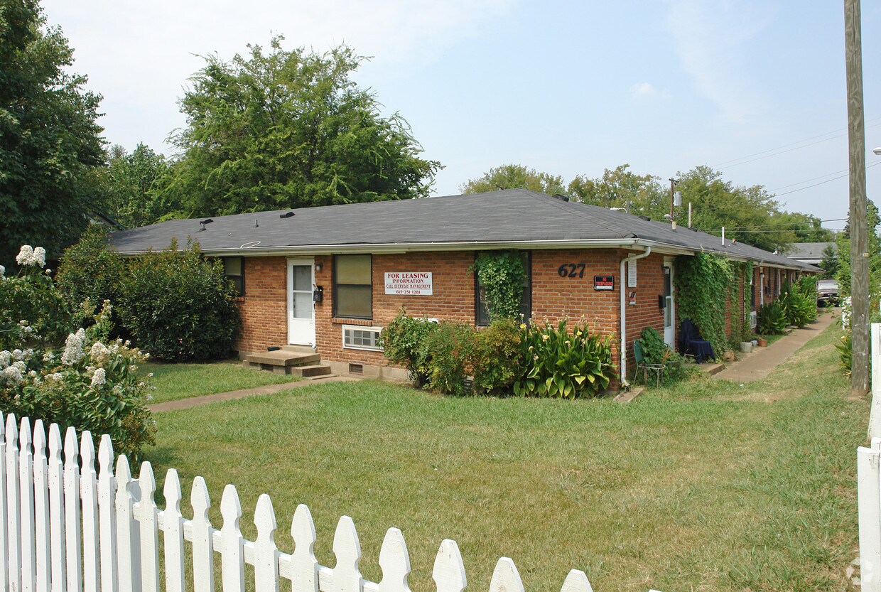 Primary Photo - 627 Shelby Ave