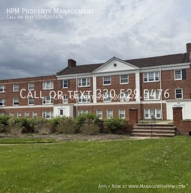 Building Photo - 20855 Chagrin Blvd