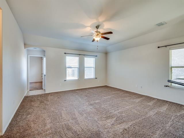 Building Photo - 1304 Zanna Grace Way