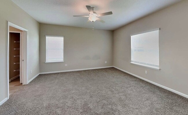 Building Photo - 11240 Oyster Creek Rd