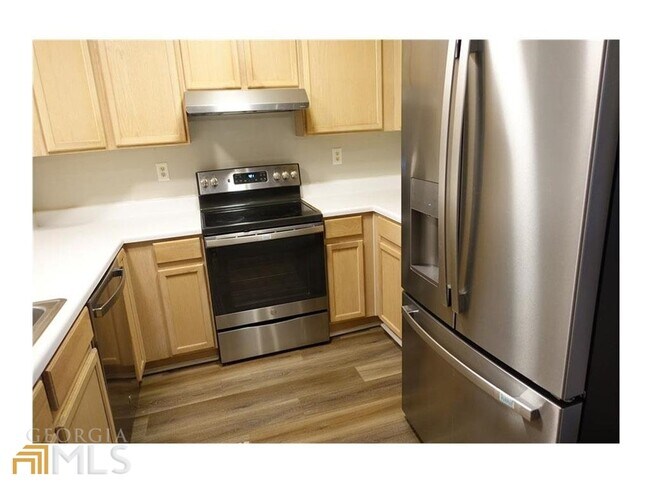 Building Photo - 687 Kilkenny Cir