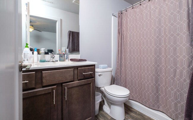 Foto del edificio - 4817 NE Sherman Ln