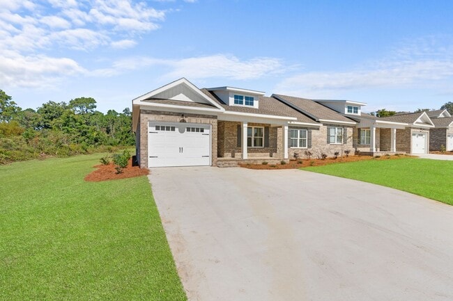 Building Photo - Latitude 32