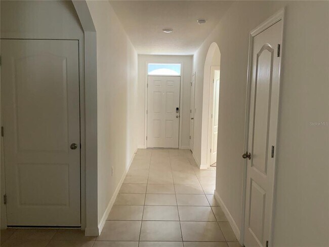 Foto del edificio - 3349 Wolf Run Rd