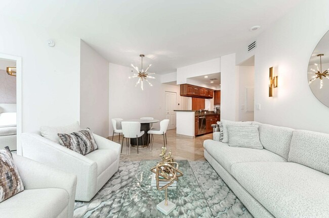 Foto del edificio - 347 N New River Dr E