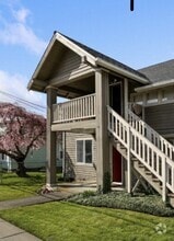 Building Photo - 305 Calistoga St W